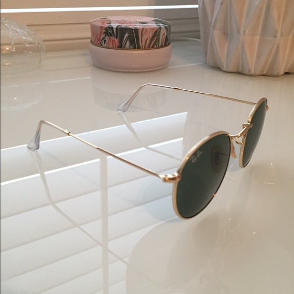 Raybans - Picture 3 of 4